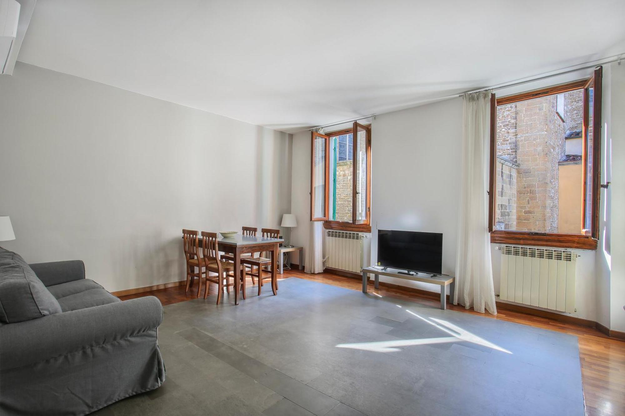 Santa Croce 2 Bedroom * Florenz