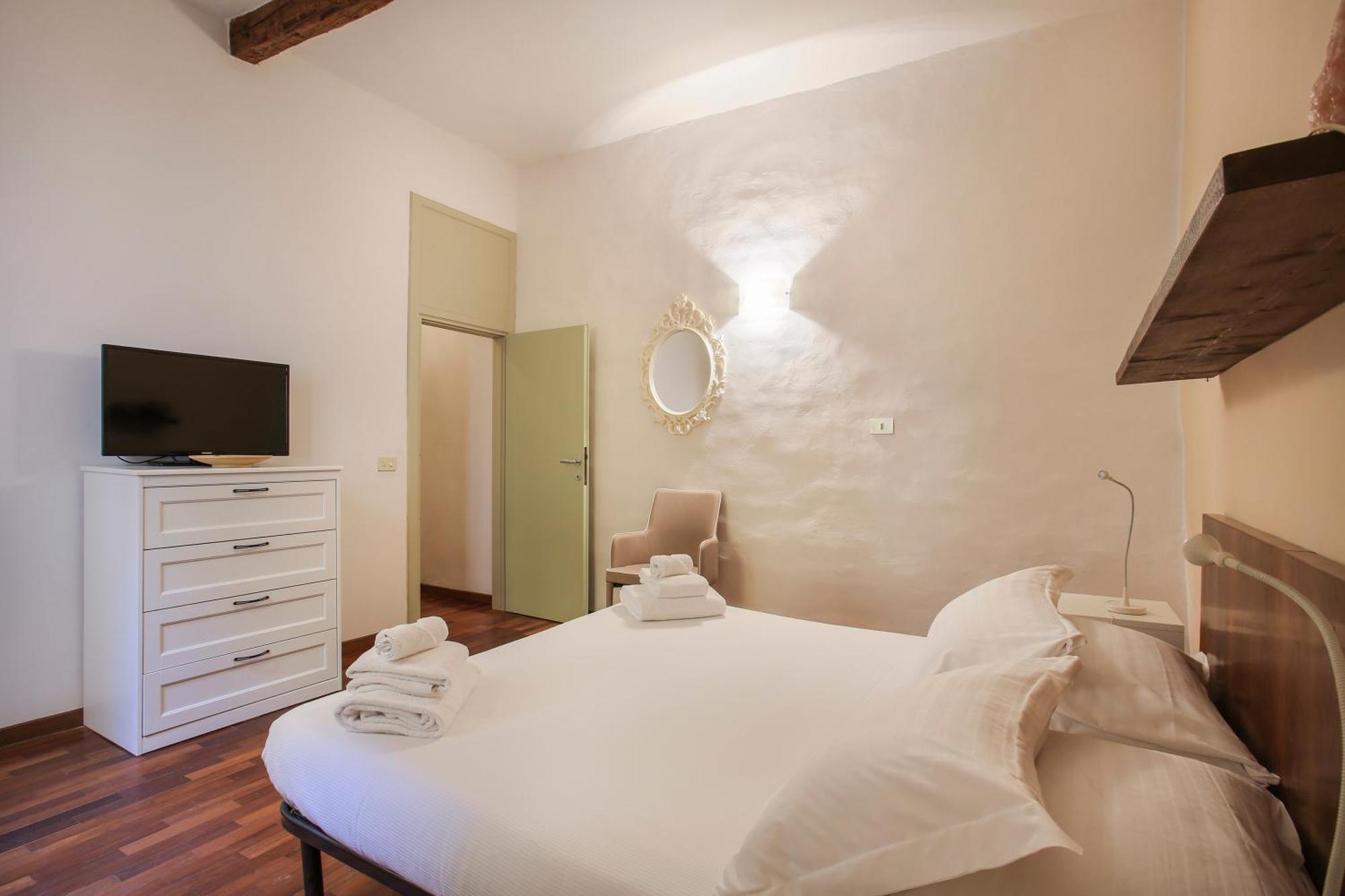 Apartment Santa Croce 2 Bedroom Florenz